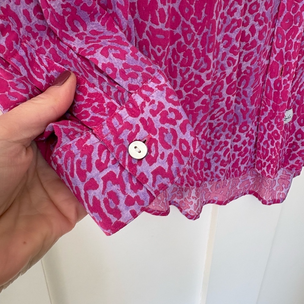 Rails Josephine Magenta Cheetah Print Button Down Shirt Size M - Picture 9 of 11